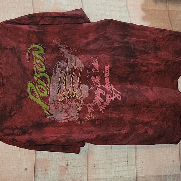 Poison Graphic Tshirt - Picture 4 of 6